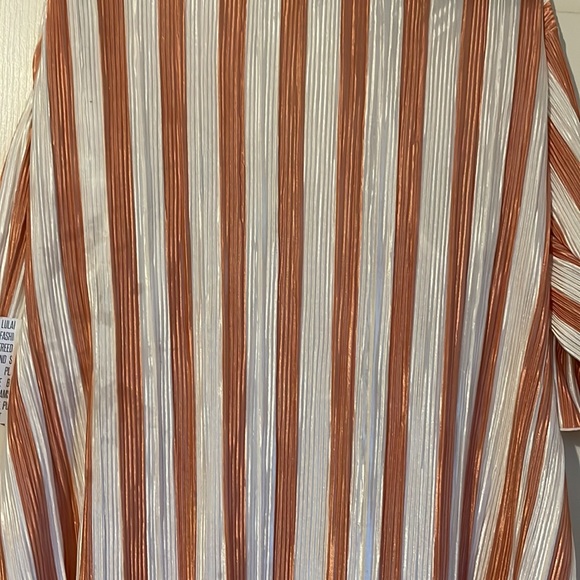 NWT LuLaRoe M Shirley Kimono White with Copper Stripes - Picture 2 of 3
